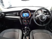 USED 2018 18 MINI HATCH 1.5 One Hatchback 3dr Petrol Manual Euro 6 (s/s) (102 ps) PEPPER PACK-BLUETOOTH-DAB