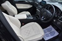 USED 2017 F MERCEDES-BENZ GLS 3.0 GLS350d V6 designo Line SUV 5dr Diesel G-Tronic 4MATIC Euro 6 (s/s) (258 ps) Electric Panoramic Sunroof | 2 Keys | Satellite Navigation | 7 Seater | 21" Alloy Wheels | Privacy Glass | Full White Leather Upholstry | 2 Keys | Full Service History | Privacy Glass | ULEZ Free | MOT Valid (28/09/2026)
