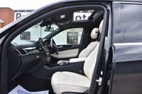 USED 2017 F MERCEDES-BENZ GLS 3.0 GLS350d V6 designo Line SUV 5dr Diesel G-Tronic 4MATIC Euro 6 (s/s) (258 ps) Electric Panoramic Sunroof | 2 Keys | Satellite Navigation | 7 Seater | 21" Alloy Wheels | Privacy Glass | Full White Leather Upholstry | 2 Keys | Full Service History | Privacy Glass | ULEZ Free | MOT Valid (28/09/2026)