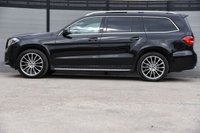 USED 2017 F MERCEDES-BENZ GLS 3.0 GLS350d V6 designo Line SUV 5dr Diesel G-Tronic 4MATIC Euro 6 (s/s) (258 ps) Electric Panoramic Sunroof | 2 Keys | Satellite Navigation | 7 Seater | 21" Alloy Wheels | Privacy Glass | Full White Leather Upholstry | 2 Keys | Full Service History | Privacy Glass | ULEZ Free | MOT Valid (28/09/2026)