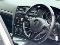 USED 2019 68 VOLKSWAGEN GOLF 1.5 Golf SE Nav TSi Evo 5dr Sat Nav Long MOT
