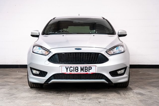 FORD FOCUS 2018 1.0T ECOBOOST ST LINE HATCHBACK 5DR PETROL MANUAL EURO 6 S... image 2