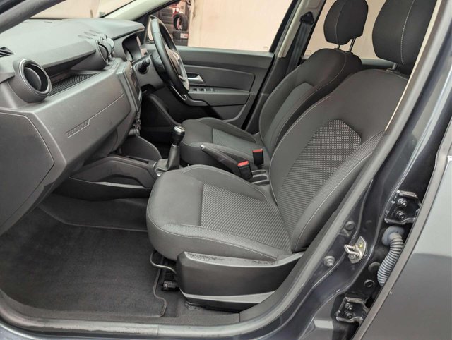USED 2020 70 DACIA DUSTER 1.0 Duster Comfort TCe 4x2 5dr CLICK & COLLECT/ HOME DELIVERY