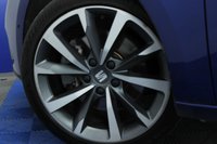USED 2021 21 SEAT LEON 1.4 eHybrid 12.8kWh FR Sport Hatchback 5dr Petrol Plug-in Hybrid DSG Euro 6 (s/s) (204 ps) 
