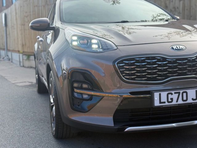 View our KIA SPORTAGE