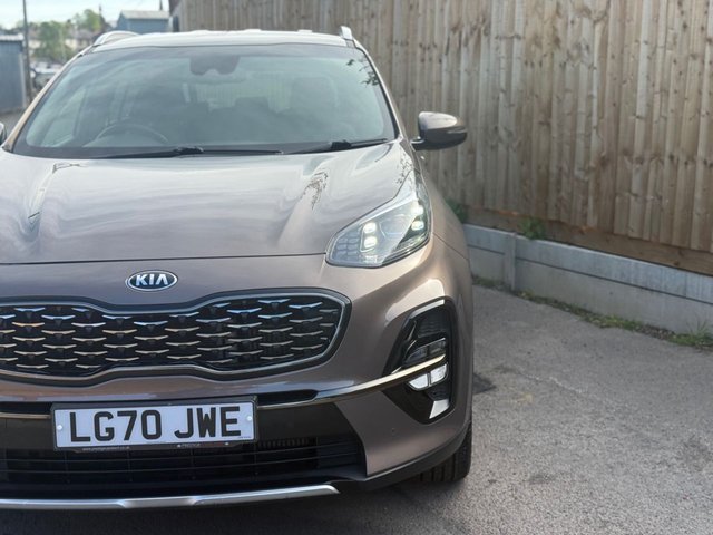 View our KIA SPORTAGE