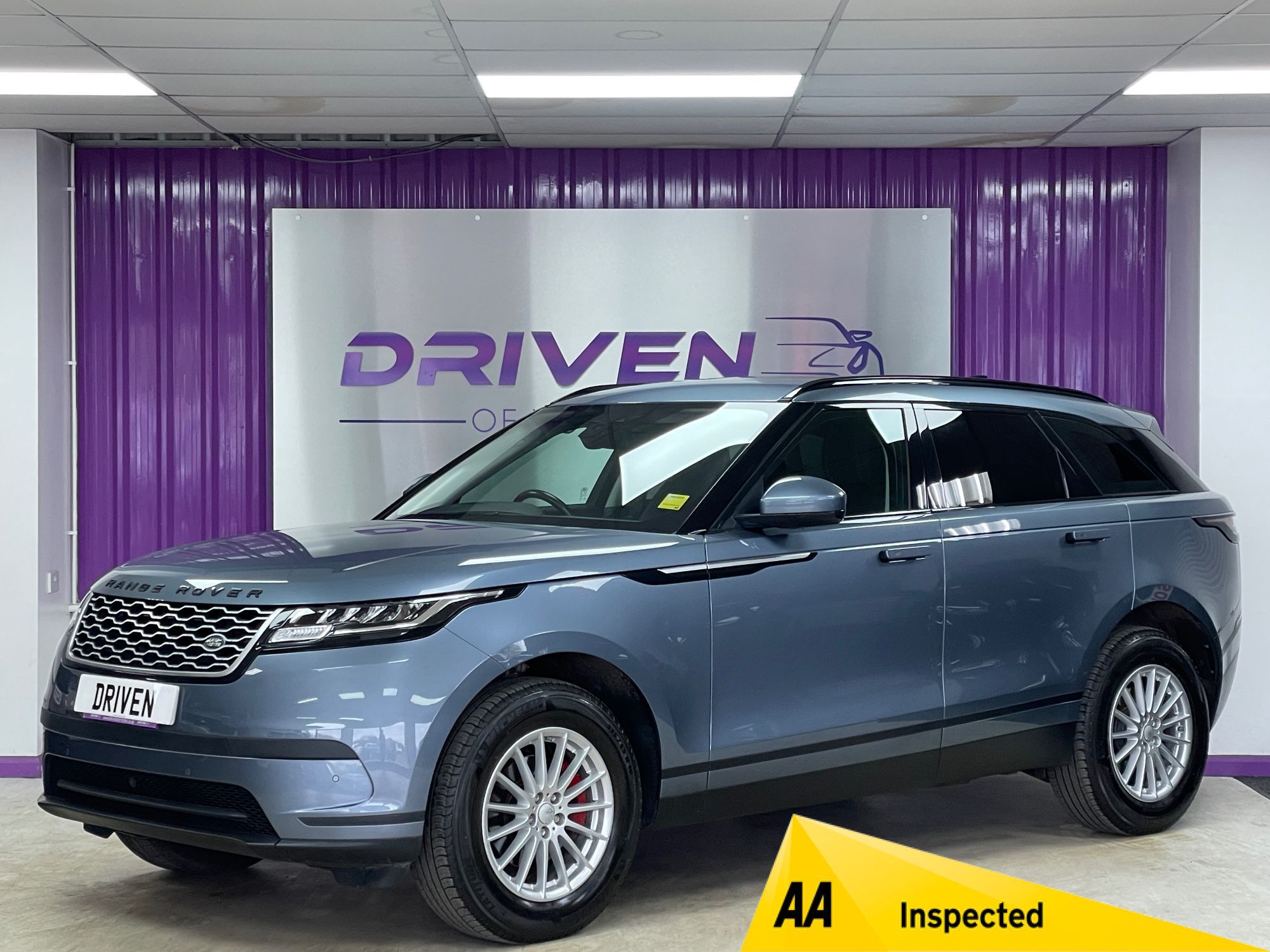 USED 2018 68 LAND ROVER RANGE ROVER VELAR 2.0 D180 SUV 5dr Diesel Auto 4WD Euro 6 (s/s) (180 ps) 
