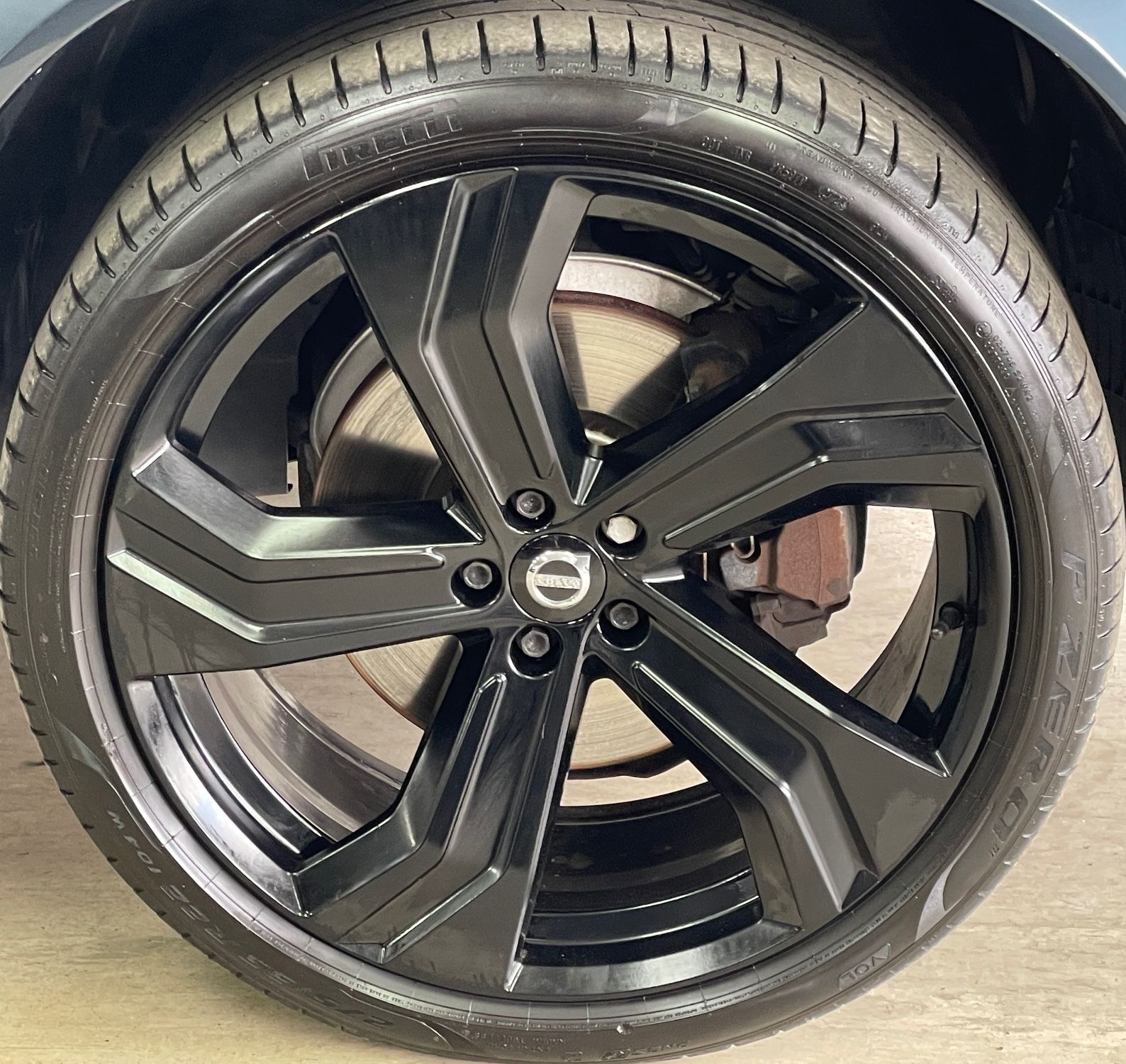 USED 2020 70 VOLVO XC90 2.0 B5 MHEV R-Design Pro SUV 5dr Diesel Hybrid Auto 4WD Euro 6 (s/s) (235 ps) 