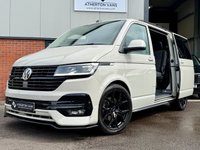 USED 2021 21 VOLKSWAGEN TRANSPORTER 2.0 TDI T32 HIGHLINE Kombi Double Cab 5dr Diesel DSG FWD SWB Euro 6 (s/s) (150BHP )  LED LIGHTS + 20&rdquo; ALLOYS + BODY STYLING