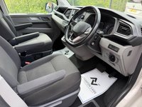 USED 2021 21 VOLKSWAGEN TRANSPORTER 2.0 TDI T32 HIGHLINE Kombi Double Cab 5dr Diesel DSG FWD SWB Euro 6 (s/s) (150BHP )  LED LIGHTS + 20&rdquo; ALLOYS + BODY STYLING