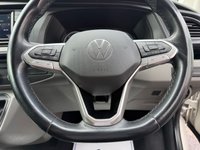 USED 2021 21 VOLKSWAGEN TRANSPORTER 2.0 TDI T32 HIGHLINE Kombi Double Cab 5dr Diesel DSG FWD SWB Euro 6 (s/s) (150BHP )  LED LIGHTS + 20&rdquo; ALLOYS + BODY STYLING