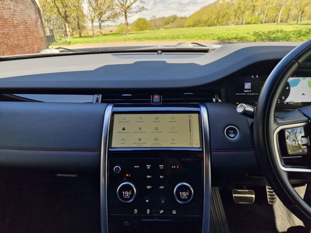 USED 2021 21 LAND ROVER DISCOVERY SPORT 2.0 D200 MHEV R-Dynamic SE SUV 5dr Diesel Auto 4WD Euro 6 (s/s) (204 ps) FINANCE AVAIALBLE