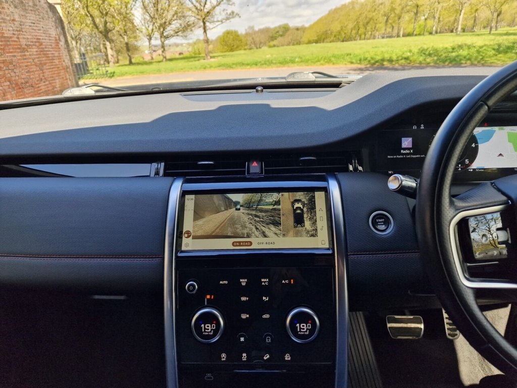 USED 2021 21 LAND ROVER DISCOVERY SPORT 2.0 D200 MHEV R-Dynamic SE SUV 5dr Diesel Auto 4WD Euro 6 (s/s) (204 ps) FINANCE AVAIALBLE