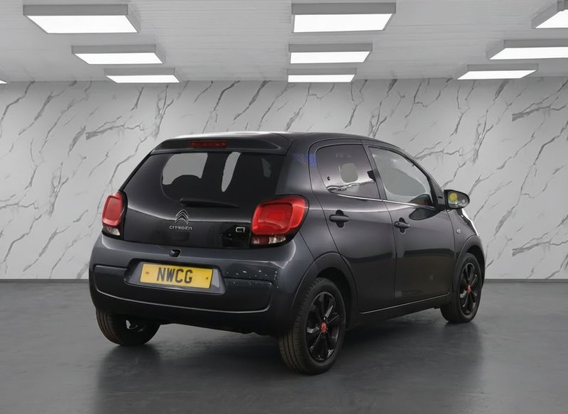 2018 Citroën C1 in grey — photo 4 of 11