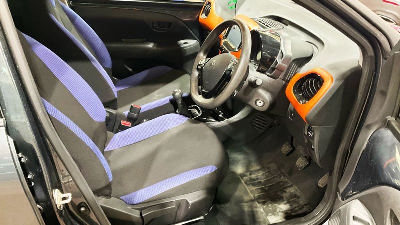 2018 Citroën C1 in grey — photo 9 of 11