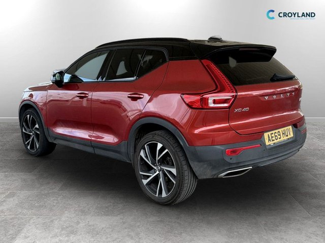 View our VOLVO XC40