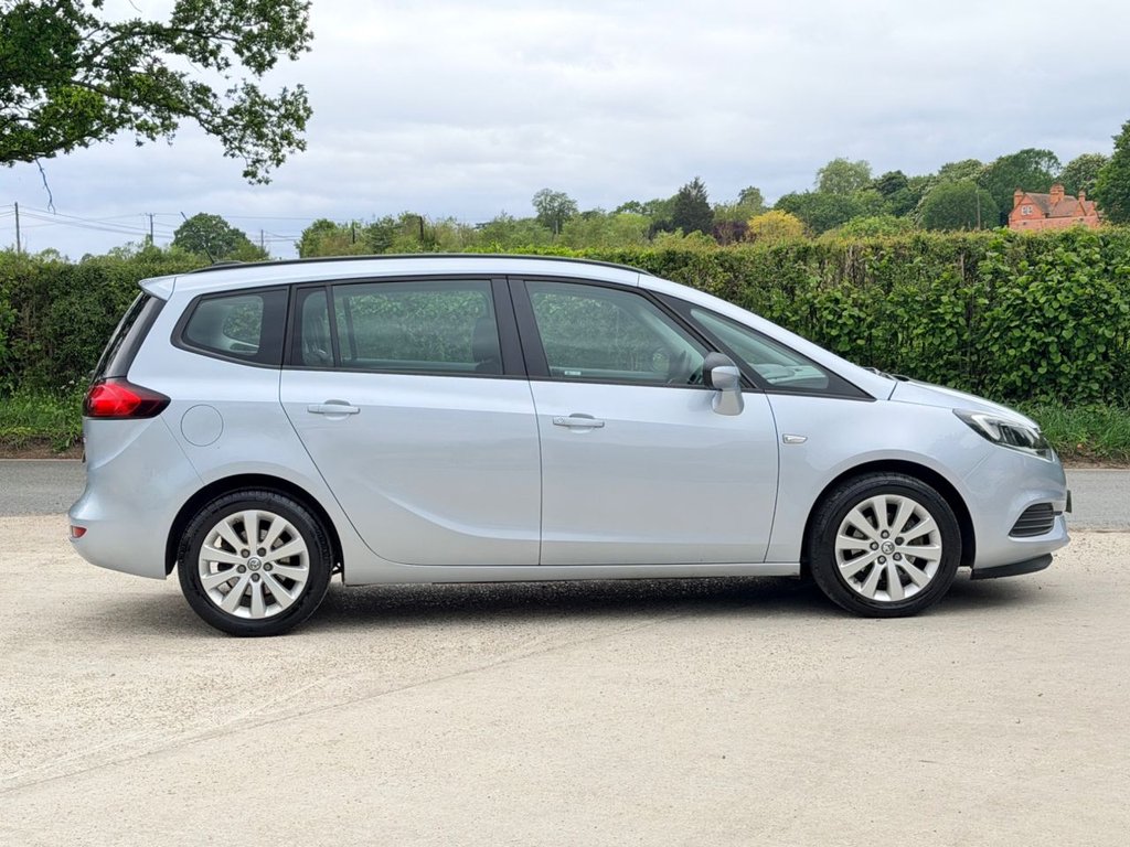 USED 2017 17 VAUXHALL ZAFIRA TOURER 1.4i Turbo Design MPV 5dr Petrol Manual Euro 6 (140 ps) 8 Services|7 Seats|R.F Sensors|Apple CarPlay/Android Auto|