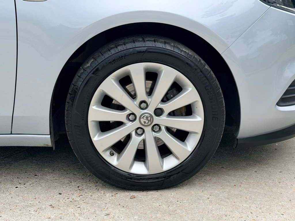 USED 2017 17 VAUXHALL ZAFIRA TOURER 1.4i Turbo Design MPV 5dr Petrol Manual Euro 6 (140 ps) 8 Services|7 Seats|R.F Sensors|Apple CarPlay/Android Auto|