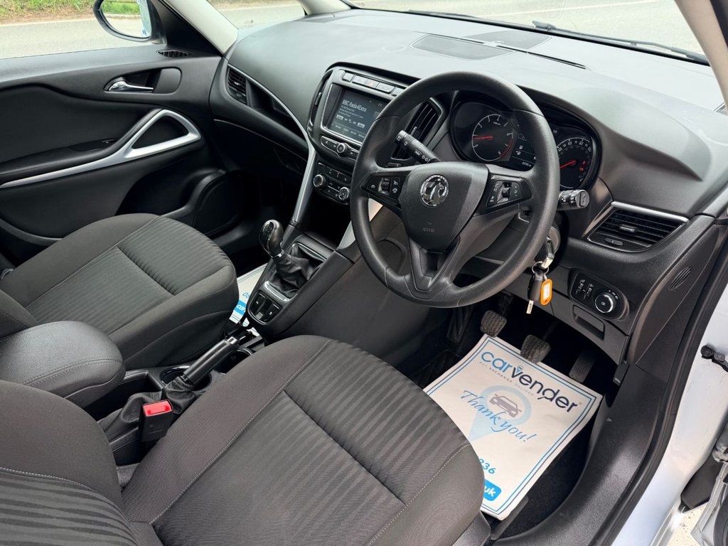 USED 2017 17 VAUXHALL ZAFIRA TOURER 1.4i Turbo Design MPV 5dr Petrol Manual Euro 6 (140 ps) 8 Services|7 Seats|R.F Sensors|Apple CarPlay/Android Auto|