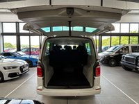 USED 2018 18 VOLKSWAGEN TRANSPORTER SHUTTLE 2.0 TDI BlueMotion Tech SE Minibus Double Cab 5dr Diesel Manual FWD LWB Euro 6 (s/s) (102 ps) 