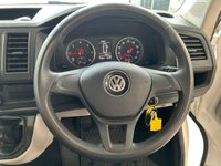 USED 2018 18 VOLKSWAGEN TRANSPORTER SHUTTLE 2.0 TDI BlueMotion Tech SE Minibus Double Cab 5dr Diesel Manual FWD LWB Euro 6 (s/s) (102 ps) 
