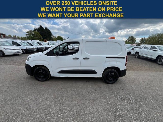 View our CITROEN BERLINGO