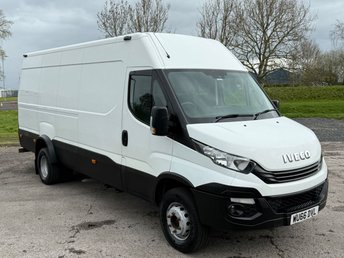 View our IVECO DAILY