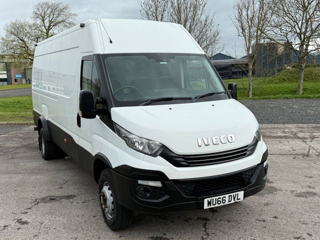 View our IVECO DAILY