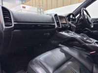 USED 2013 63 PORSCHE CAYENNE 3.0 TD V6 SUV 5dr Diesel Tiptronic 4WD Euro 5 (s/s) (240 ps) FINANCE AVAILABLE - JUST IN