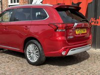 USED 2020 20 MITSUBISHI OUTLANDER 2.4h TwinMotor 13.8kWh Dynamic SUV 5dr Petrol Plug-in Hybrid CVT 4WD Euro 6 (s/s) (224 ps) FULL HISTORY, HYBRID, 2 KEYS