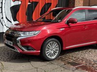 USED 2020 20 MITSUBISHI OUTLANDER 2.4h TwinMotor 13.8kWh Dynamic SUV 5dr Petrol Plug-in Hybrid CVT 4WD Euro 6 (s/s) (224 ps) FULL HISTORY, HYBRID, 2 KEYS