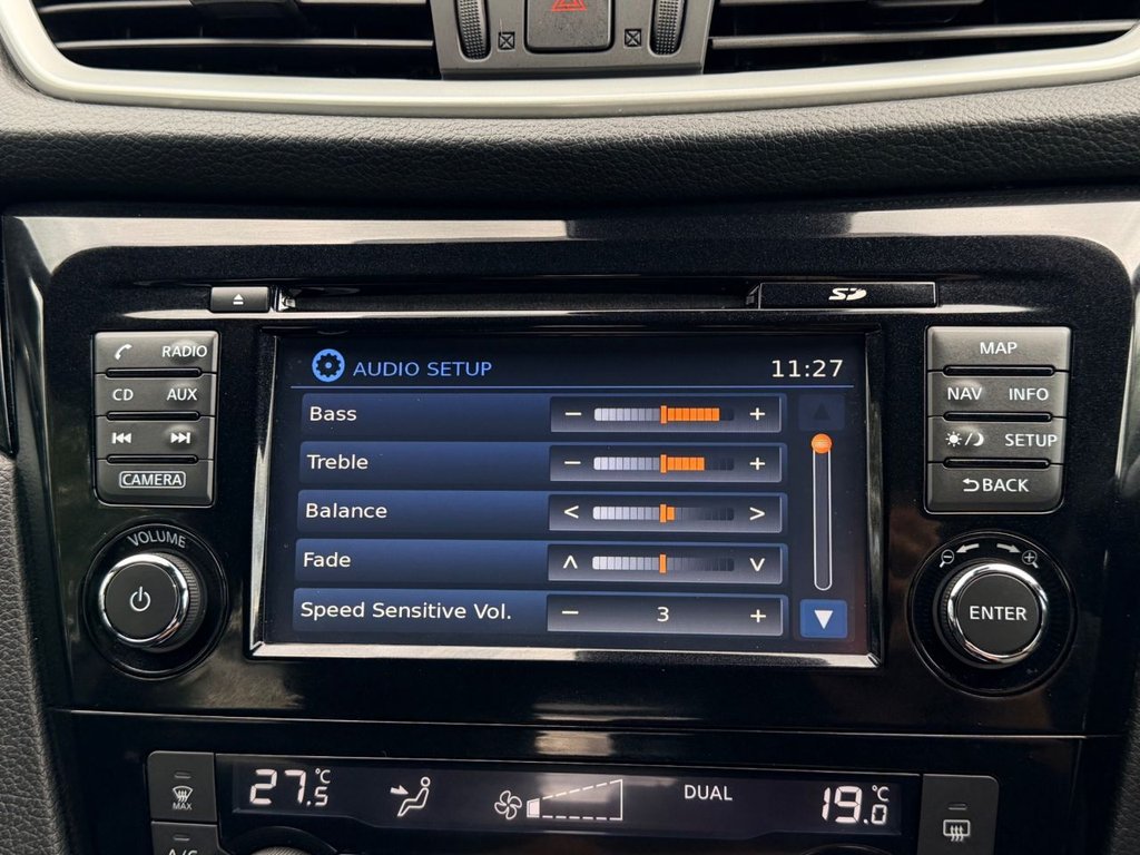 USED 2017 17 NISSAN QASHQAI 1.2 DIG-T N-Vision SUV 5dr Petrol Manual 2WD Euro 6 (s/s) (115 ps) 