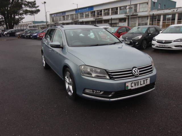 2011 PASSAT 2011 2.0 TDI BLUEMOTION TECH SE ESTATE 5DR DIESEL MANUAL EURO 5... photo