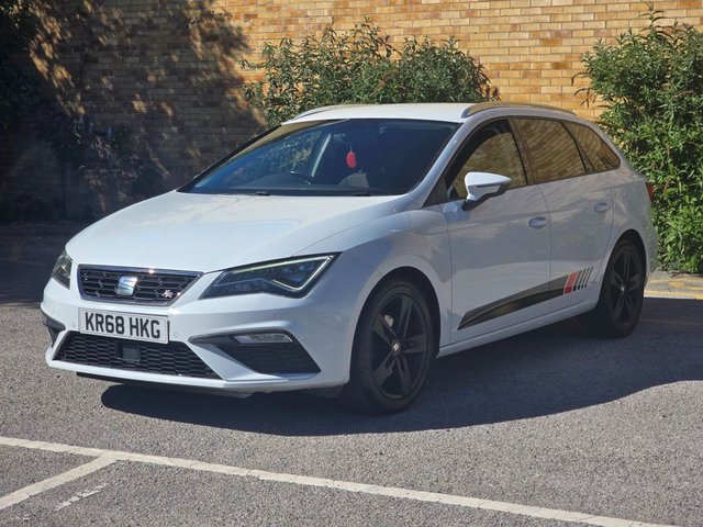 View our SEAT LEON