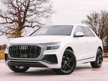 View our AUDI Q8
