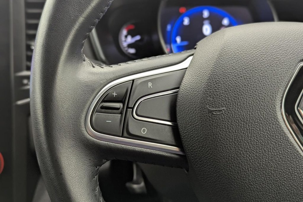 USED 2020 70 RENAULT MEGANE 1.5 Blue dCi Iconic Sport Tourer 5dr Diesel Manual Euro 6 (s/s) (115 ps) Sat Nav, Cruise, Keyless Entry