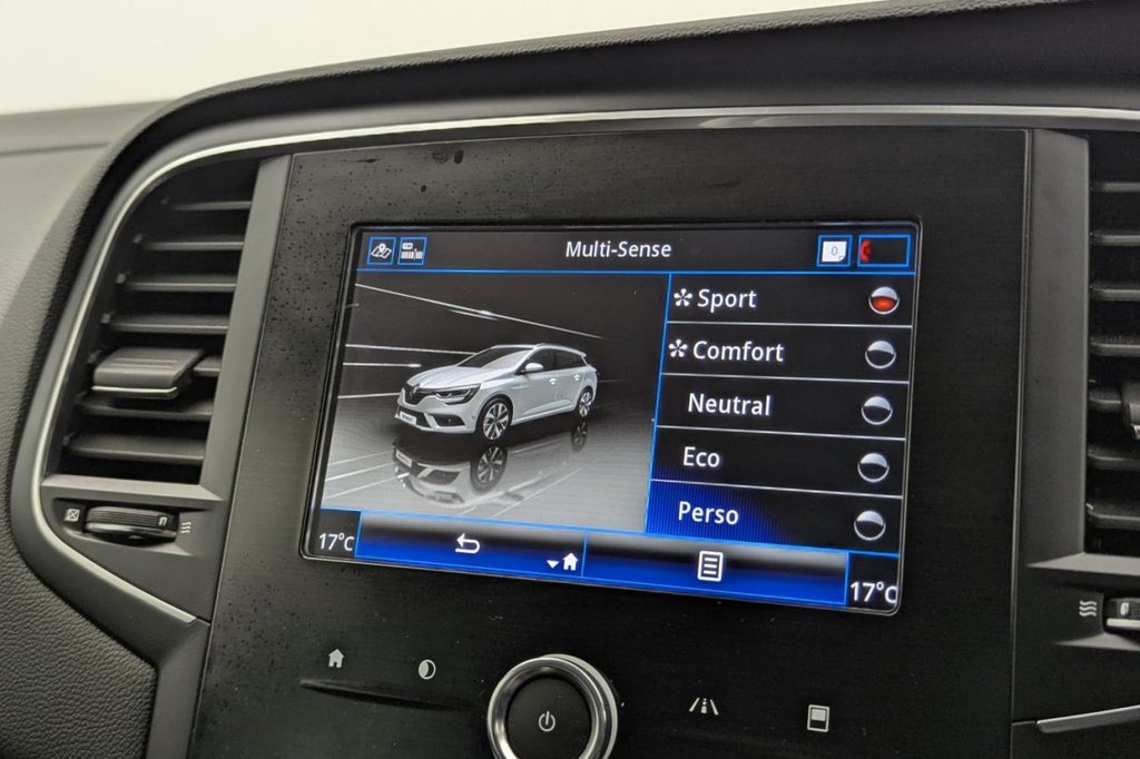 USED 2020 70 RENAULT MEGANE 1.5 Blue dCi Iconic Sport Tourer 5dr Diesel Manual Euro 6 (s/s) (115 ps) Sat Nav, Cruise, Keyless Entry