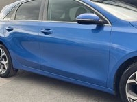 USED 2019 19 KIA CEED 1.4 T-GDi Blue Edition Hatchback 5dr Petrol DCT Euro 6 (s/s) (138 bhp) AUTO -- FULL SERVICE HISTORY -- SAT NAV -- CAR PLAY -- CAMERA