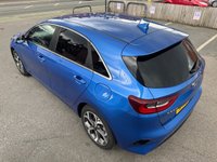 USED 2019 19 KIA CEED 1.4 T-GDi Blue Edition Hatchback 5dr Petrol DCT Euro 6 (s/s) (138 bhp) AUTO -- FULL SERVICE HISTORY -- SAT NAV -- CAR PLAY -- CAMERA
