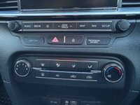 USED 2019 19 KIA CEED 1.4 T-GDi Blue Edition Hatchback 5dr Petrol DCT Euro 6 (s/s) (138 bhp) AUTO -- FULL SERVICE HISTORY -- SAT NAV -- CAR PLAY -- CAMERA