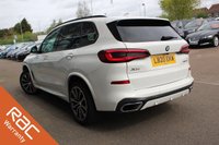 USED 2020 20 BMW X5 3.0 30d M Sport SUV 5dr Diesel Auto xDrive Euro 6 (s/s) (265 ps) - EURO 6 - ULEZ, PRO NAV, HTD/LEATHER, R/CAMERA, DIGITAL COCKPIT, 20" ALLOYS, E/TAILGATE, APPLE/ANDROID CARPLAY, LEDS, CRUISE/LDW, DAB, BLUETOOTH & WIRELESS CHARGER