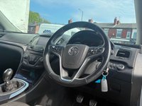 USED 2014 64 VAUXHALL INSIGNIA 2.0 CDTi ecoFLEX SRi Nav Hatchback 5dr Diesel Manual Euro 5 (s/s) (163 ps) COMPREHENSIVE SERVICE HISTORY 2 KEYS AIR CON AND MORE...