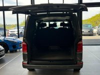 USED 2019 69 VOLKSWAGEN TRANSPORTER 2.0 TDI T28 Highline KOMBI CREW VAN 5 SEATER  5dr Diesel Manual FWD SWB Euro 6 (s/s) (102 ps) 