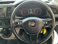 USED 2019 69 VOLKSWAGEN TRANSPORTER 2.0 TDI T28 Highline KOMBI CREW VAN 5 SEATER  5dr Diesel Manual FWD SWB Euro 6 (s/s) (102 ps) 