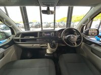 USED 2019 69 VOLKSWAGEN TRANSPORTER 2.0 TDI T28 Highline KOMBI CREW VAN 5 SEATER  5dr Diesel Manual FWD SWB Euro 6 (s/s) (102 ps) 