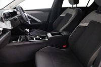 USED 2024 24 VAUXHALL ASTRA 1.2 Turbo Design Hatchback 5dr Petrol Manual Euro 6 (s/s) (110 ps) 1 OWNER, MAIN DEALER HISTORY