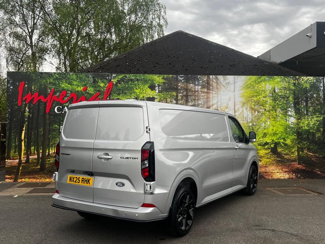 View our FORD TRANSIT CUSTOM
