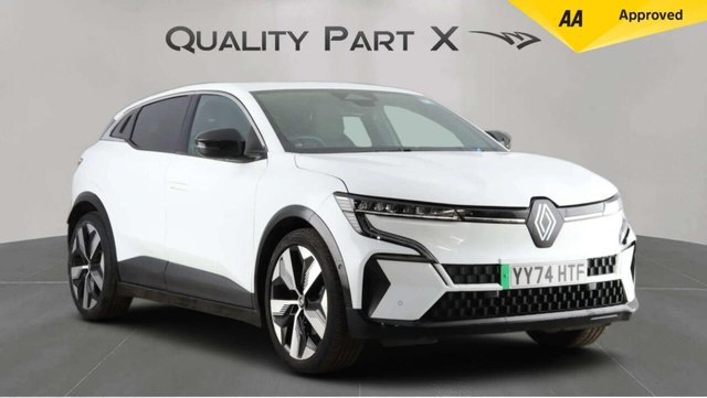 View our Renault Megane E-Tech comfort range 60kWh techno Hatchback 5dr Electric Auto (22kW Charger) (220 ps)