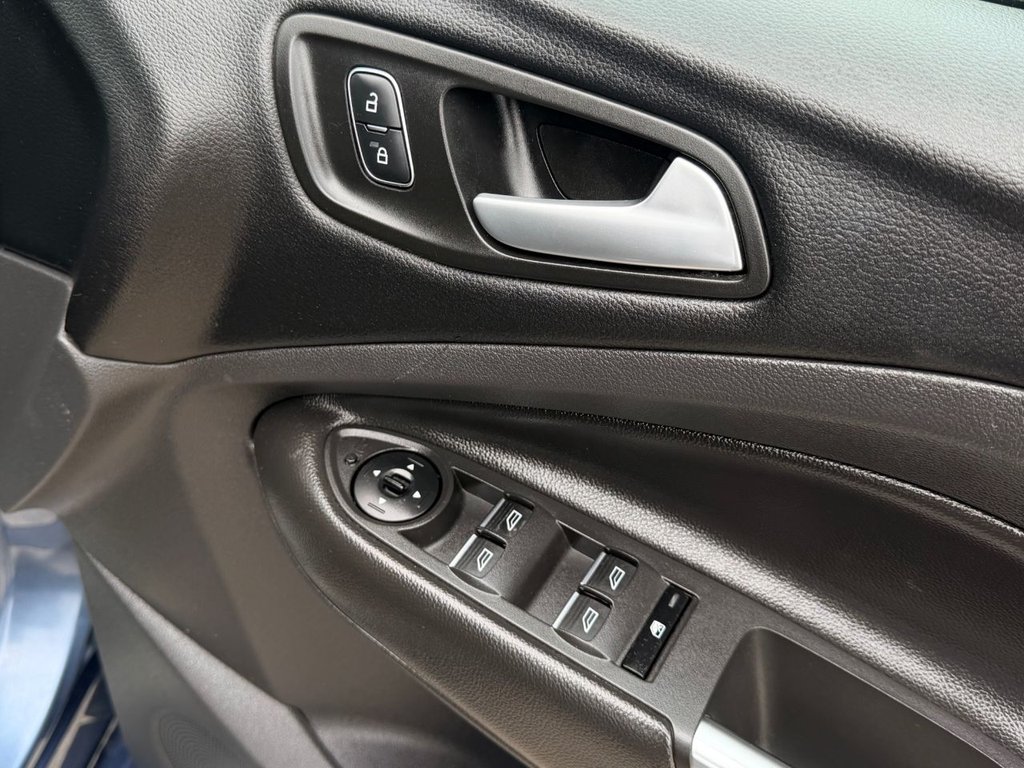 USED 2019 19 FORD KUGA 2.0 TDCi ST-Line SUV 5dr Diesel Powershift Euro 6 (120 ps) 6 Services|R.F Sensors|SatNav|Apple CarPlay/Android Auto|Heated Seats|