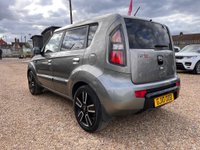 USED 2010 10 KIA SOUL 1.6 CRDi Tempest Auto Euro 4 5dr AUX+USB+AIRCON+AUTOMATIC